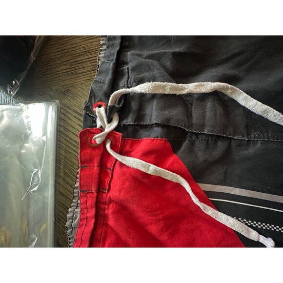 Coors Light Men's Board Shorts Sz Large colorblock red black - Picture 12 of 16